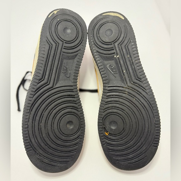 Nike Air Force 1 '07 LV8 'White Black Orange' Sneakers 823511-104 - Picture 6 of 9